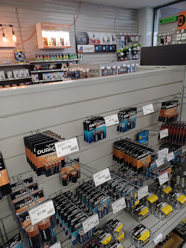 Car Battery Store «Batteries Plus Bulbs», reviews and photos, 3404 S McClintock Dr, Tempe, AZ 85282, USA