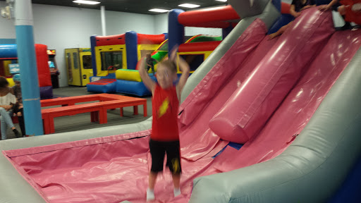 Shopping Mall «Mounds Mall», reviews and photos, 2109 S Scatterfield Rd, Anderson, IN 46016, USA