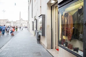 Alfieri Roma - Abbigliamento in pelle - Leather Store - Leather Jacket image