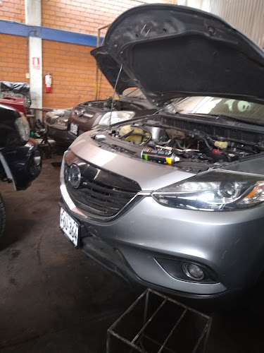 Opiniones de Tejada & Alfaro Servicio Automotriz en Ate - Taller de reparación de automóviles