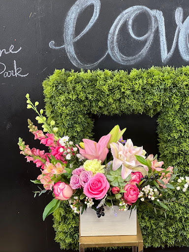 Florist «Cerritos Hills Florist», reviews and photos, 11827 South St, Cerritos, CA 90703, USA