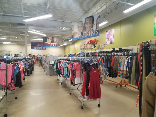 Non-Profit Organization «Goodwill Store & Donation Center», reviews and photos, 1381 N Rand Rd, Palatine, IL 60074, USA
