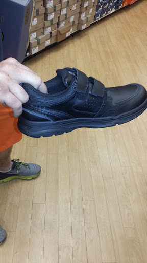 Shoe Store «Shoe Carnival», reviews and photos, 2945 Scottsville Rd, Bowling Green, KY 42104, USA