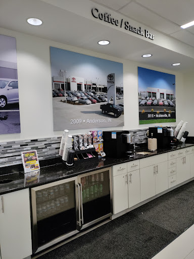 Toyota Dealer «Ed Martin Toyota», reviews and photos, 5500 S Scatterfield Rd, Anderson, IN 46013, USA