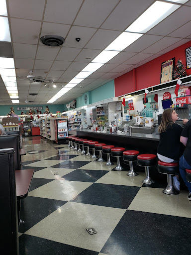 Gift Shop «Hurst Discount Drug And Soda Fountain», reviews and photos, 102 N 3rd St, Bardstown, KY 40004, USA