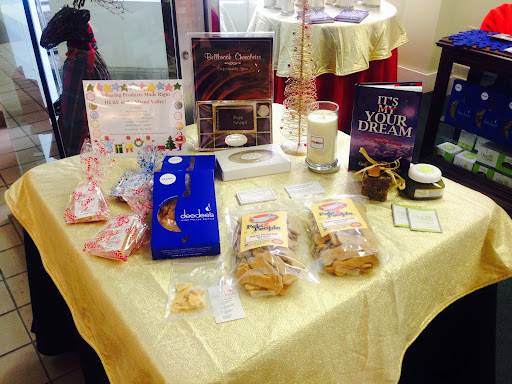 Shopping Mall «Town & Country Shopping Center», reviews and photos, 300 E Stroop Rd, Dayton, OH 45429, USA