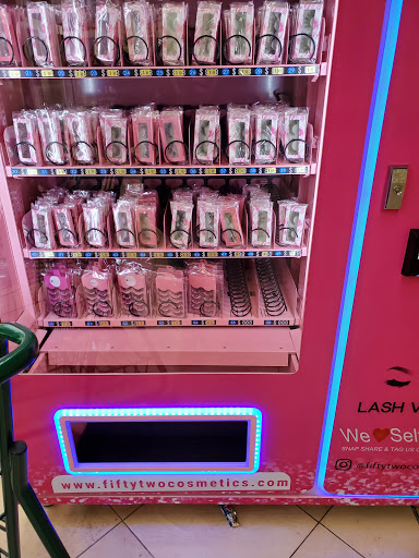 Shopping Mall «Plymouth Meeting Mall», reviews and photos, 500 W Germantown Pike, Plymouth Meeting, PA 19462, USA