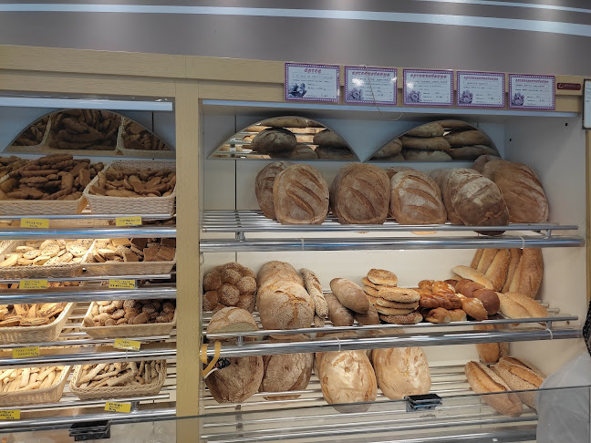 Ελ. Βενιζέλου 53, Λουτράκι 203 00