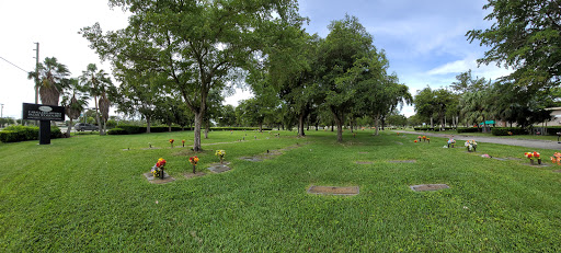 Funeral Home «Palms Woodlawn Funeral Home», reviews and photos, 27100 Old Dixie Hwy, Homestead, FL 33032, USA