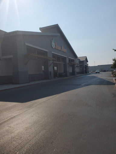 Supermarket «Save Mart Supermarkets», reviews and photos, 1337 E Pacheco Blvd, Los Banos, CA 93635, USA
