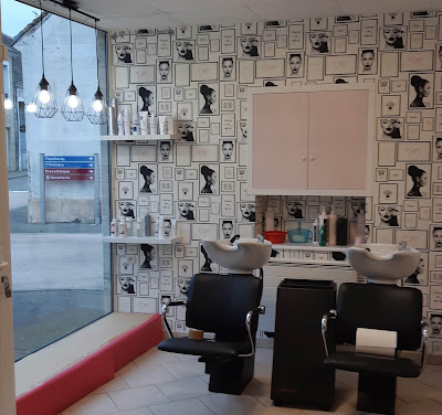 Le Petit Salon de Nathalie à Le Breil-sur-Mérize