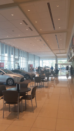 Toyota Dealer «Toyota of North Miami», reviews and photos, 16600 NW 2nd Ave, Miami, FL 33169, USA