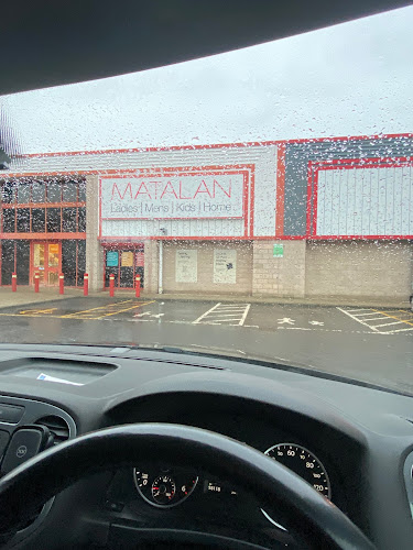 Reviews of Home Bargains in Dunfermline - Shop