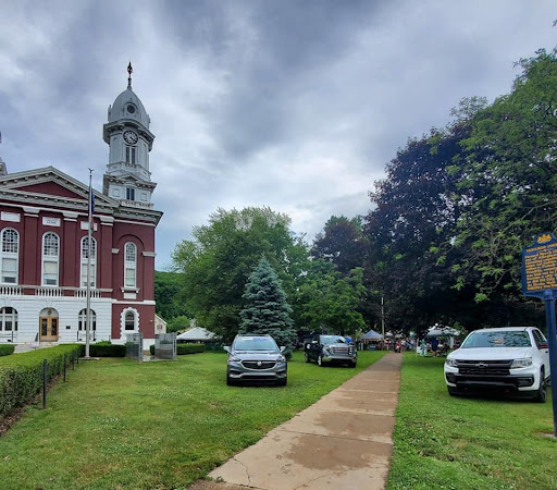 Chevrolet Dealer «A. Crivelli Chevrolet», reviews and photos, 768 Allegheny Blvd, Franklin, PA 16323, USA
