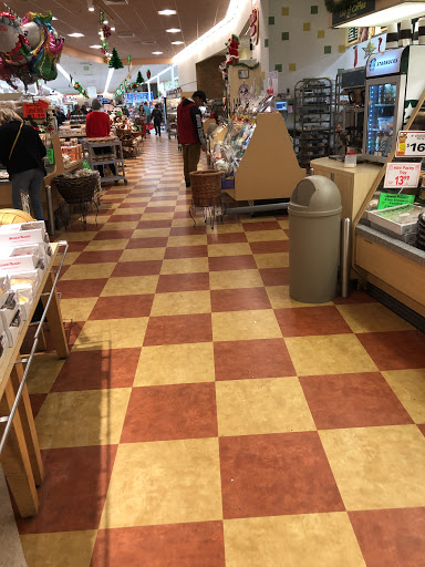Grocery Store «Market Basket», reviews and photos, 95 Sutton Ave, Oxford, MA 01540, USA