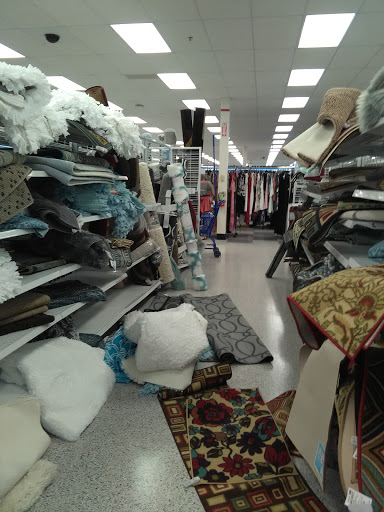 Clothing Store «Ross Dress for Less», reviews and photos, 1443 Dallas Hwy, Waxahachie, TX 75165, USA