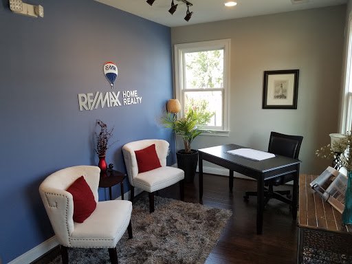 Real Estate Consultant «Jim Downs Realtor, Broker REMAX Home Realty», reviews and photos, 9219 Center St, Manassas, VA 20110, USA