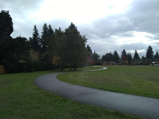 Park «East Holladay Park», reviews and photos, 12999 NE Holladay St, Portland, OR 97230, USA