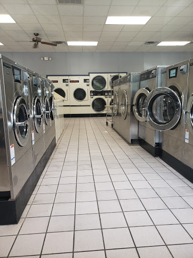 Laundromat «Gloucester U-Do-It Laundry», reviews and photos, 2539 George Washington Memorial Hwy, Hayes, VA 23072, USA