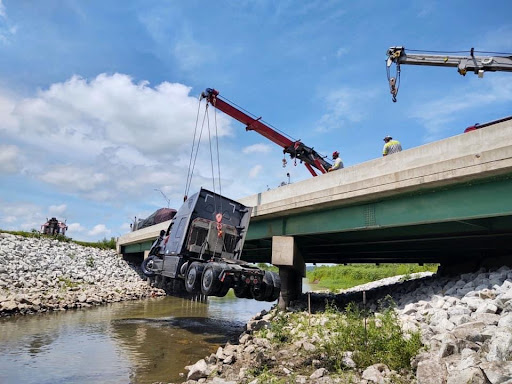 Towing Service «Benefiel Truck Repair & Towing», reviews and photos, 709 S 8th St, Nebraska City, NE 68410, USA