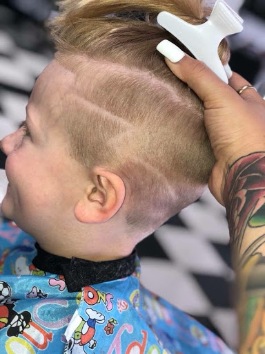 Barber Shop «Silver Spurs Barber Shop», reviews and photos, 282 E Ovilla Rd, Red Oak, TX 75154, USA