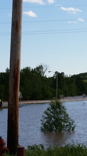 Grocery Store «Town & Country Supermarket», reviews and photos, US-160, Doniphan, MO 63935, USA