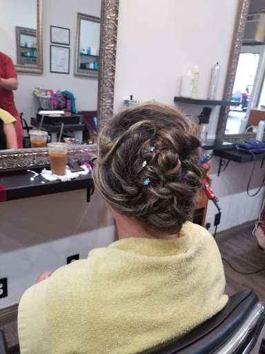Beauty Salon «E & J Unisex Hair Salon», reviews and photos, 45-05 30th Ave, Astoria, NY 11103, USA