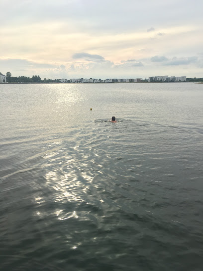 Omklædningsskur for badere ved Fuglsang Sø hele året