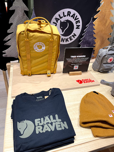 Outdoor Sports Store «Fjällräven Boston», reviews and photos, 304 Newbury St, Boston, MA 02115, USA