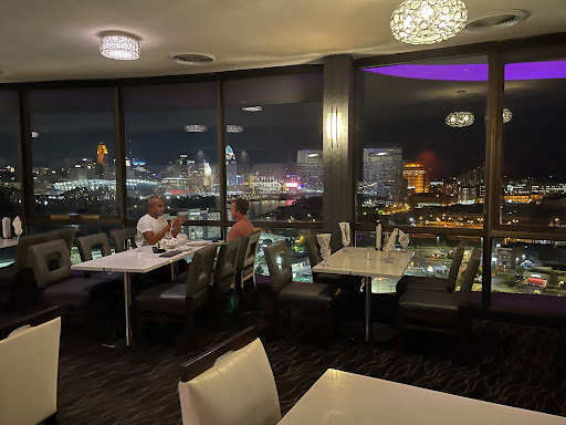 Steak House «Eighteen at the Radisson», reviews and photos, 668 W 5th St, Covington, KY 41011, USA