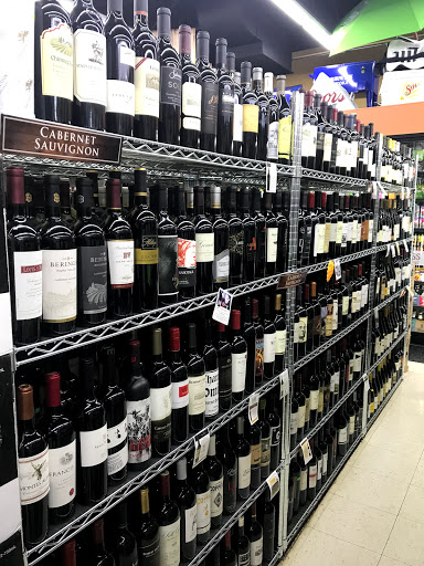 Liquor Store «Paradise Liquor», reviews and photos, 3237 Hilton Rd, Ferndale, MI 48220, USA