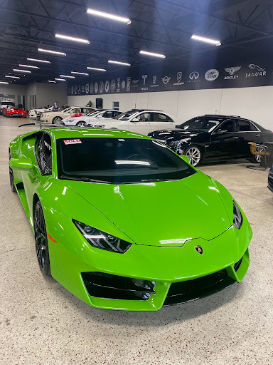 Used Car Dealer «Discovery Auto Center», reviews and photos, 10536 N Florida Ave, Tampa, FL 33612, USA