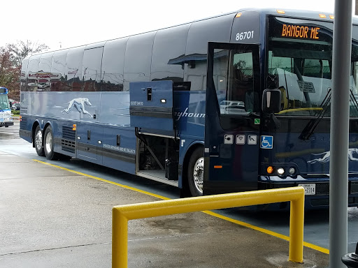 Shopping Mall «Union Station Plaza Shopping Center», reviews and photos, St John St, Portland, ME 04102, USA