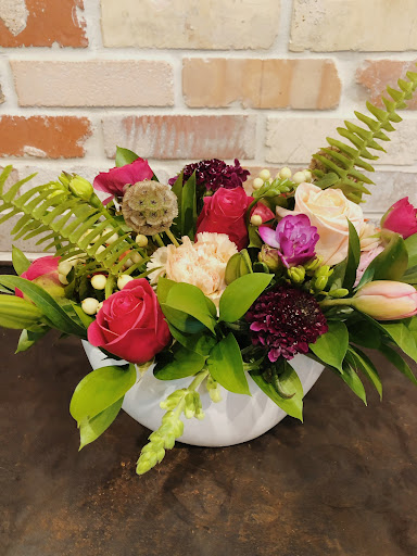 Florist «Bloom-A-Round Floral Design», reviews and photos, 2451 Lakeside Pkwy #120, Flower Mound, TX 75022, USA
