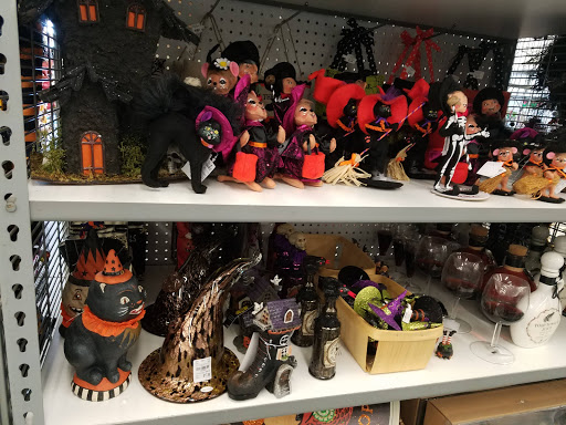 Home Goods Store «Tuesday Morning», reviews and photos, 685 E Bidwell St, Folsom, CA 95630, USA