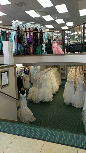 Bridal Shop «Panache Bridal & Formal», reviews and photos, 6978 Cypress Creek Pkwy, Houston, TX 77069, USA
