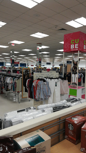 Department Store «Marshalls», reviews and photos, 1005 Paradise Rd, Swampscott, MA 01907, USA