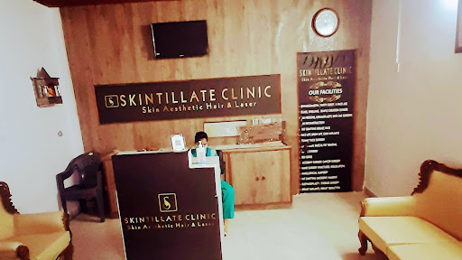 Skintillate Clinic. Best Dermatologist, Best Plastic Surgeon, Delhi. Hair Transplant Skin Specialist Botox Fillers Threads Gynaecomastia Liposuction Breast Implants