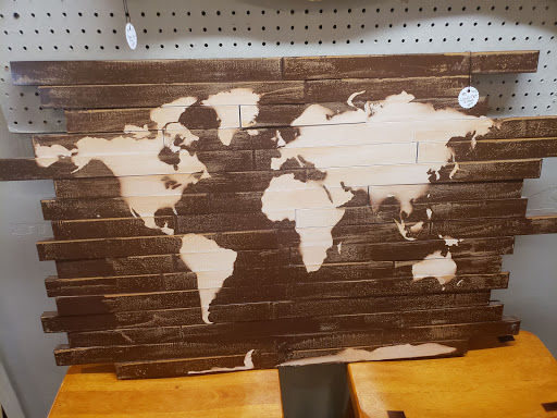 Antique Store «Vintage Gifts & Antiques», reviews and photos, 11503 Jones Rd, Houston, TX 77070, USA