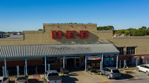 H-E-B Grocery, 3401 Gulfway Dr, Port Arthur, TX 77642, USA, 