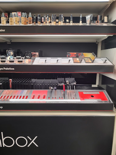 Cosmetics Store «SEPHORA», reviews and photos, 364 Maine Mall Rd, South Portland, ME 04106, USA