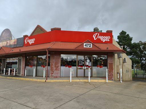 The Vapoureyes Lounge – Vape Store