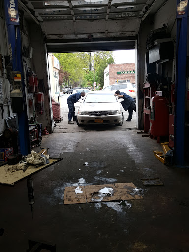 Auto Repair Shop «Floral Park Gas & Auto Repair», reviews and photos, 286 Jericho Turnpike, Floral Park, NY 11001, USA