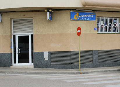 Autoescola Calafell Av. Vinya Llarga, 1, 43820 Calafell, Tarragona, España