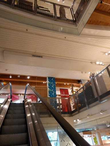 Furniture Store «Crate and Barrel», reviews and photos, 777 Boylston St, Boston, MA 02116, USA