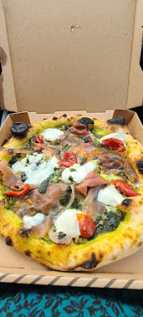 Plats et boissons du Pizzas à emporter Pizza Di Bruno à Frouzins - n°5