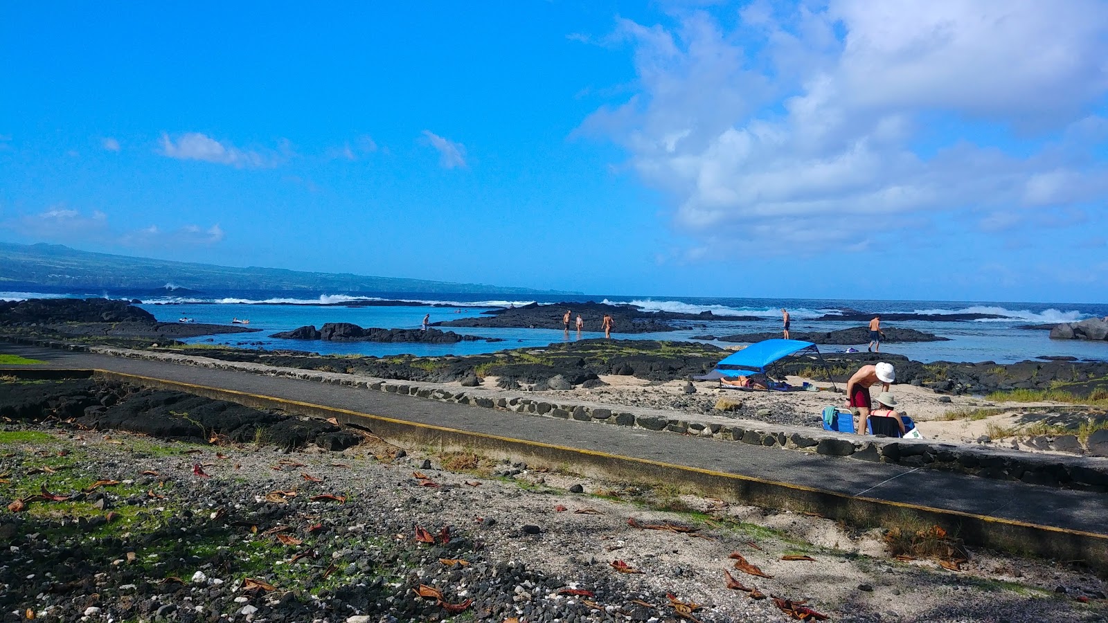 Onekahakaha Beach photo #8