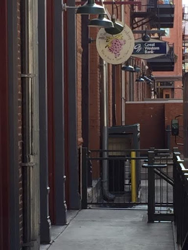 Wine Store «Wines Off Wynkoop», reviews and photos, 1610 16th St, Denver, CO 80202, USA