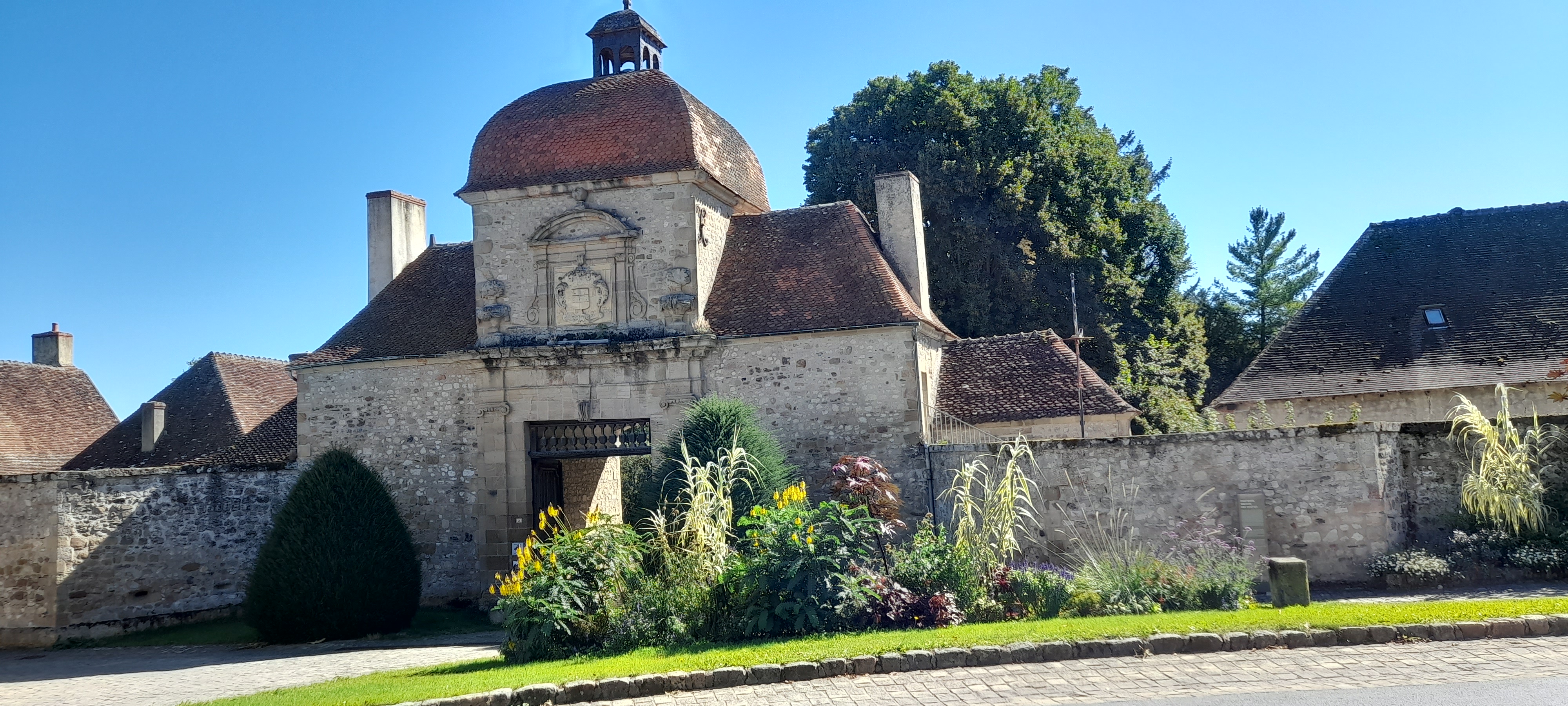 Photo n° 5 de l'avis de Gérard.e fait le 24/09/2023 à 15:53
