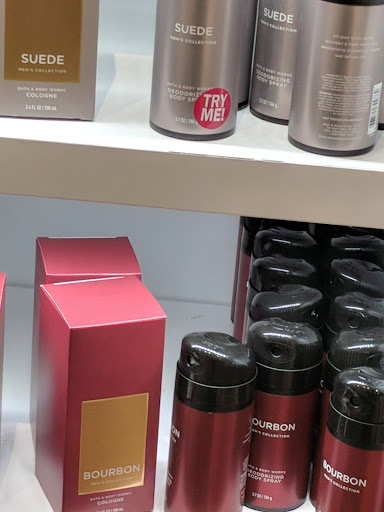 Shopping Mall «Altamonte Mall», reviews and photos, 451 E Altamonte Dr, Altamonte Springs, FL 32701, USA